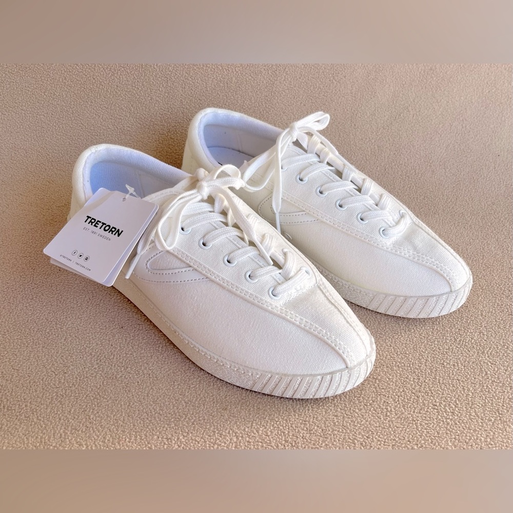 Tuckernuck Tretorn Nylite Canvas Sneakers White size 9 & 10